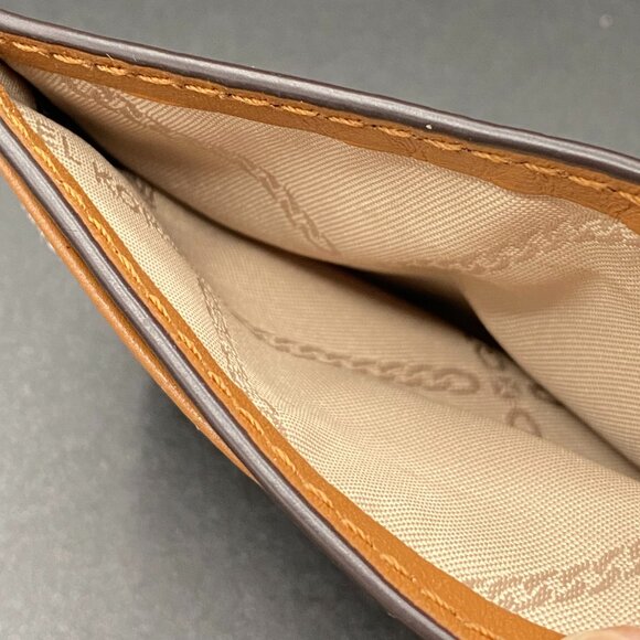 Michael Kors Slim Logo Card Holder Wallet Beige 4" x 3" - Picture 4 of 9